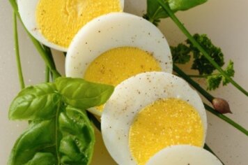 Proteína da clara do ovo ajuda a reduzir pressão sanguínea